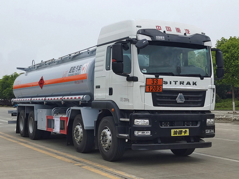 楚胜牌CSC5326GYYZK6A运油车