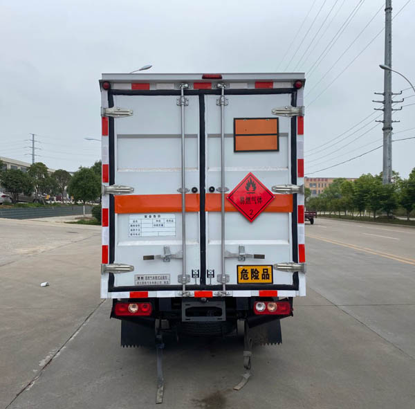 楚勝牌CSC5031XRQSH6易燃氣體廂式運輸車公告圖片