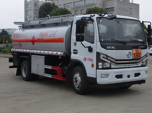 天威缘牌TWY5120GJYE6加油车
