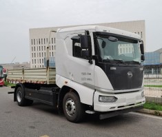 纯电动载货汽车