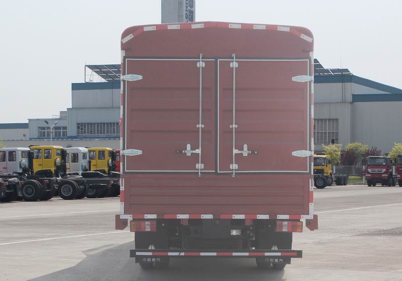 豪沃牌ZZ5127CCYF3815F1倉(cāng)柵式運(yùn)輸車公告圖片