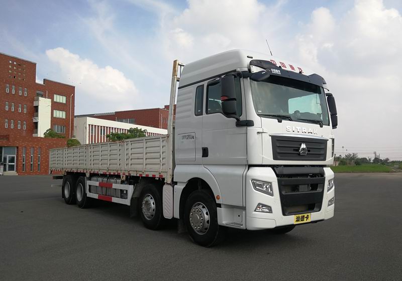 汕德卡牌 460马力 载货汽车(ZZ1326V466HF1K)