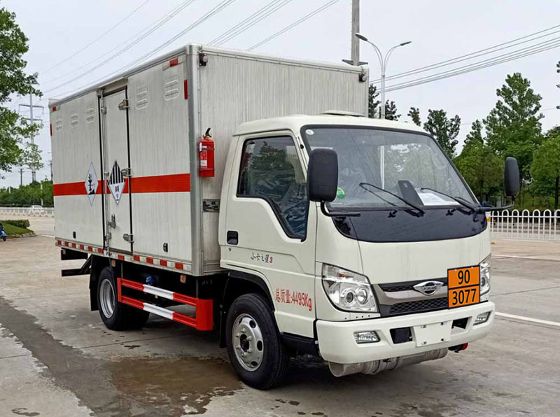 楚飞牌CLQ5040XZW6BJ杂项危险物品厢式运输车