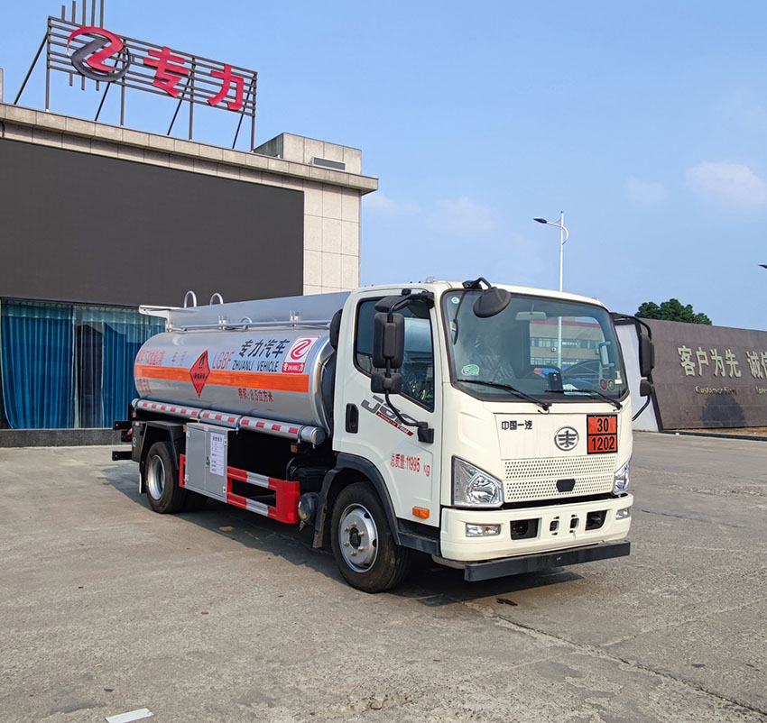 专力牌ZLC5120GJYCC6加油车