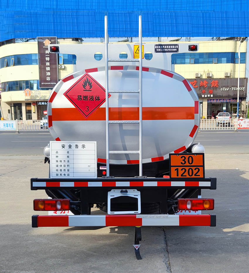 专力牌ZLC5126GJYEC6加油车公告图片
