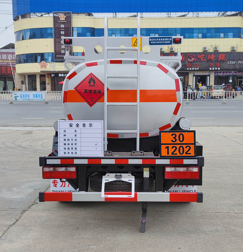 运油车图片