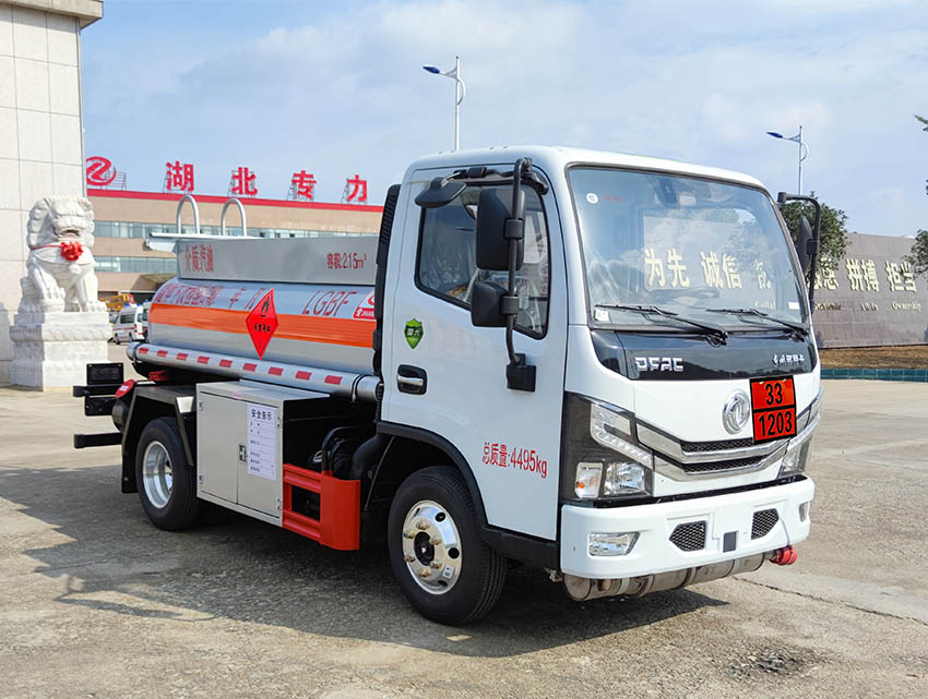 专力牌ZLC5045GJYEQ6加油车