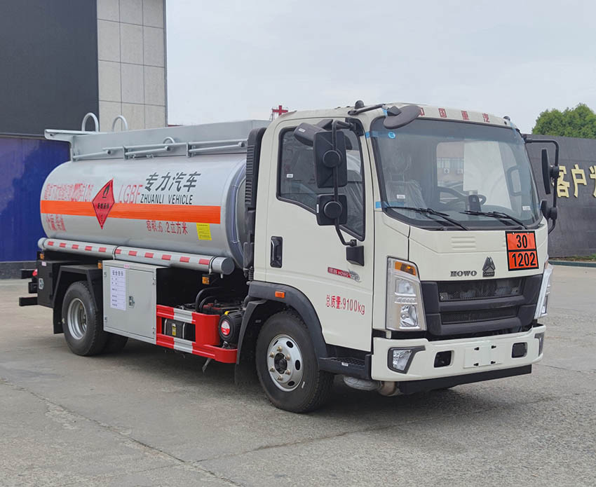 ZLC5097GYYZC6型运油车图片