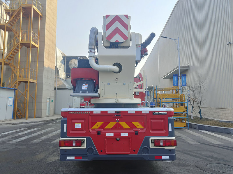 徐工牌XZJ5343JXFJP42/G2舉高噴射消防車公告圖片