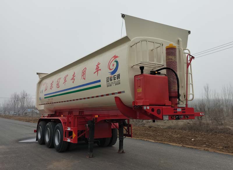 蜗牛创新牌9.5米32.2吨3轴吸污半挂车(LTG9400TXW)