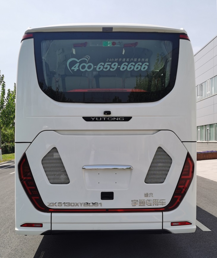 宇通牌ZK5130XYBD61运兵车公告图片