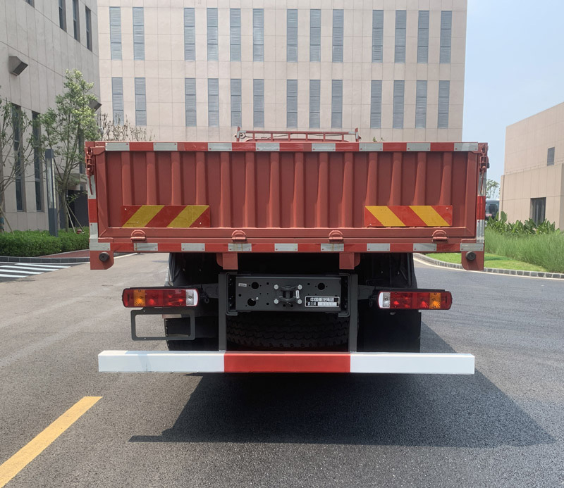 豪沃牌ZZ1317V4667F1载货汽车公告图片