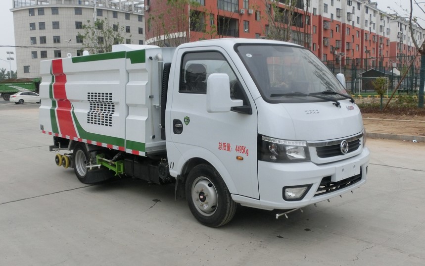 衡霸牌YYD5040TXSD6洗扫车