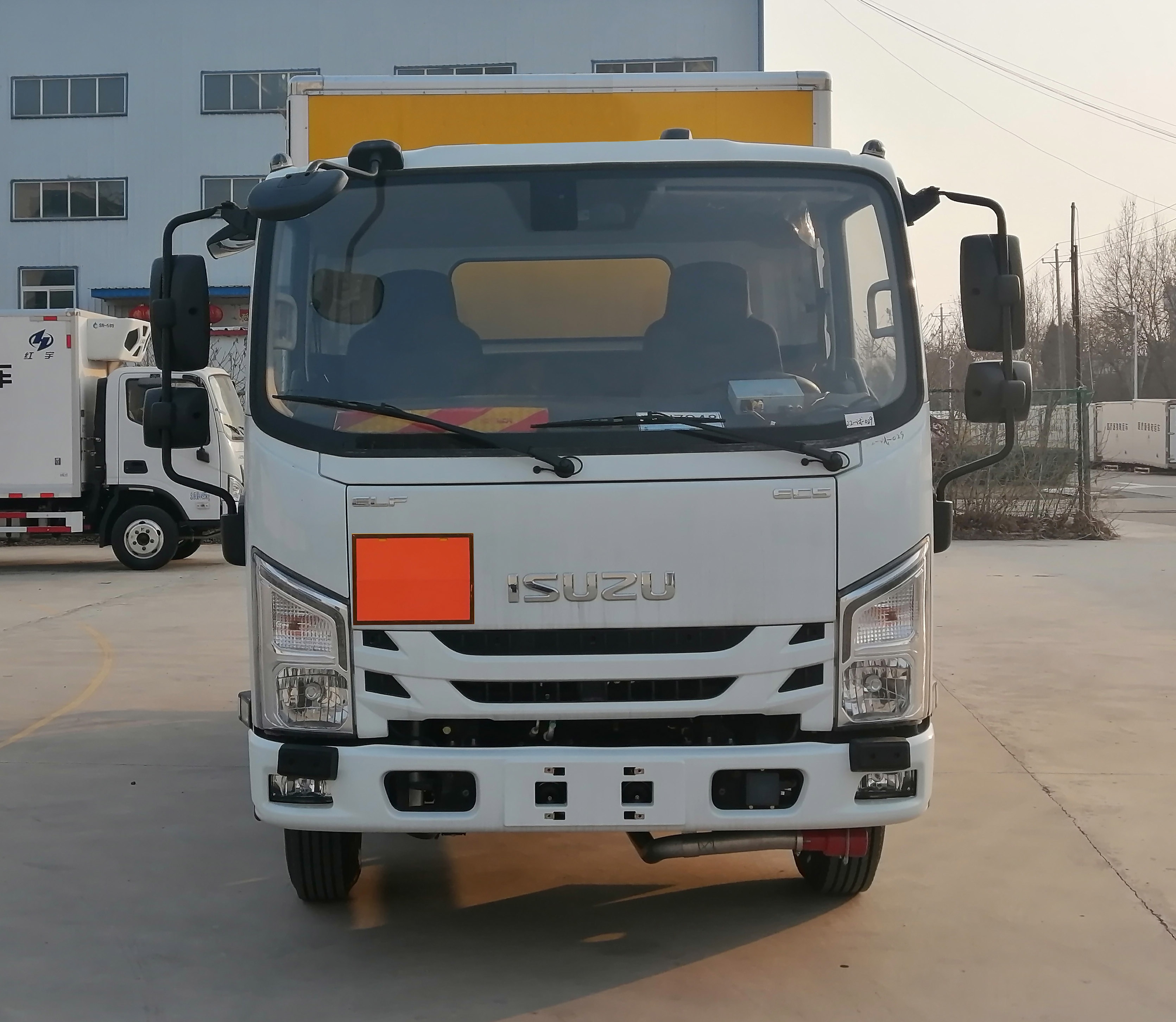 紅宇牌HYJ5040XQY-JX4爆破器材運輸車公告圖片