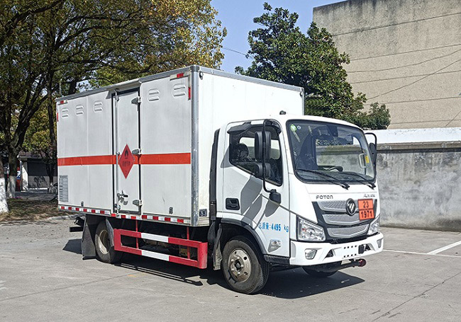 顺风智造牌SFZ5045XRQB6易燃气体厢式运输车