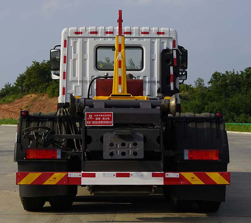 凱力風(fēng)牌KLF5311ZXXE6車廂可卸式垃圾車公告圖片