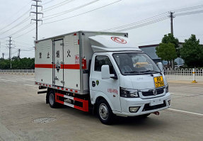 CLQ5042XFW6E腐蚀性物品厢式运输车图片
