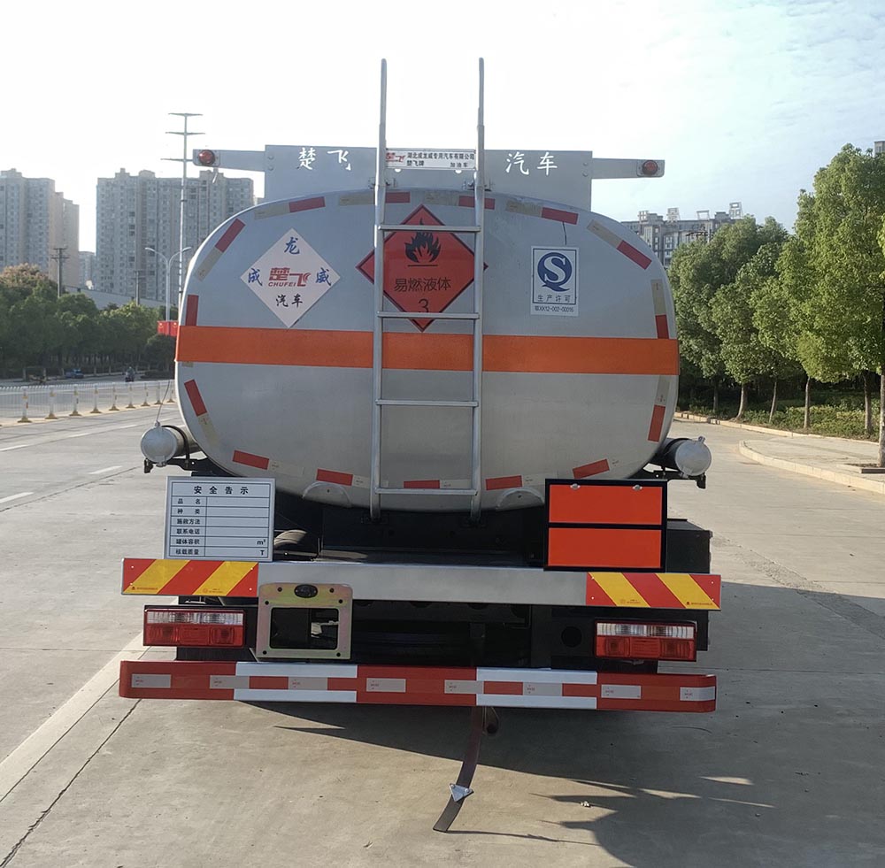 楚飞牌CLQ5182GYY6E运油车公告图片