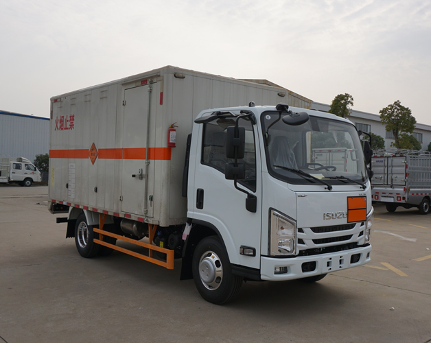 江铃江特牌JMT5049XQYXG26A爆破器材运输车