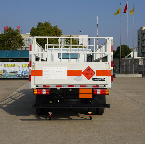 江鈴江特牌JMT5079TQPXG26A氣瓶運輸車公告圖片