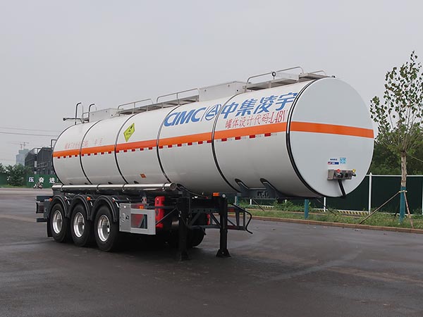 凌宇牌10.5米33.1吨3轴氧化性物品罐式运输半挂车(CLY9401GYW23)