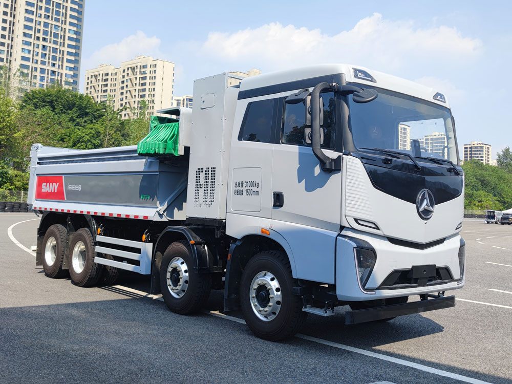 三一牌 551马力 前四后八 换电式纯电动自卸汽车(SYM3312ZZX5BEV3)