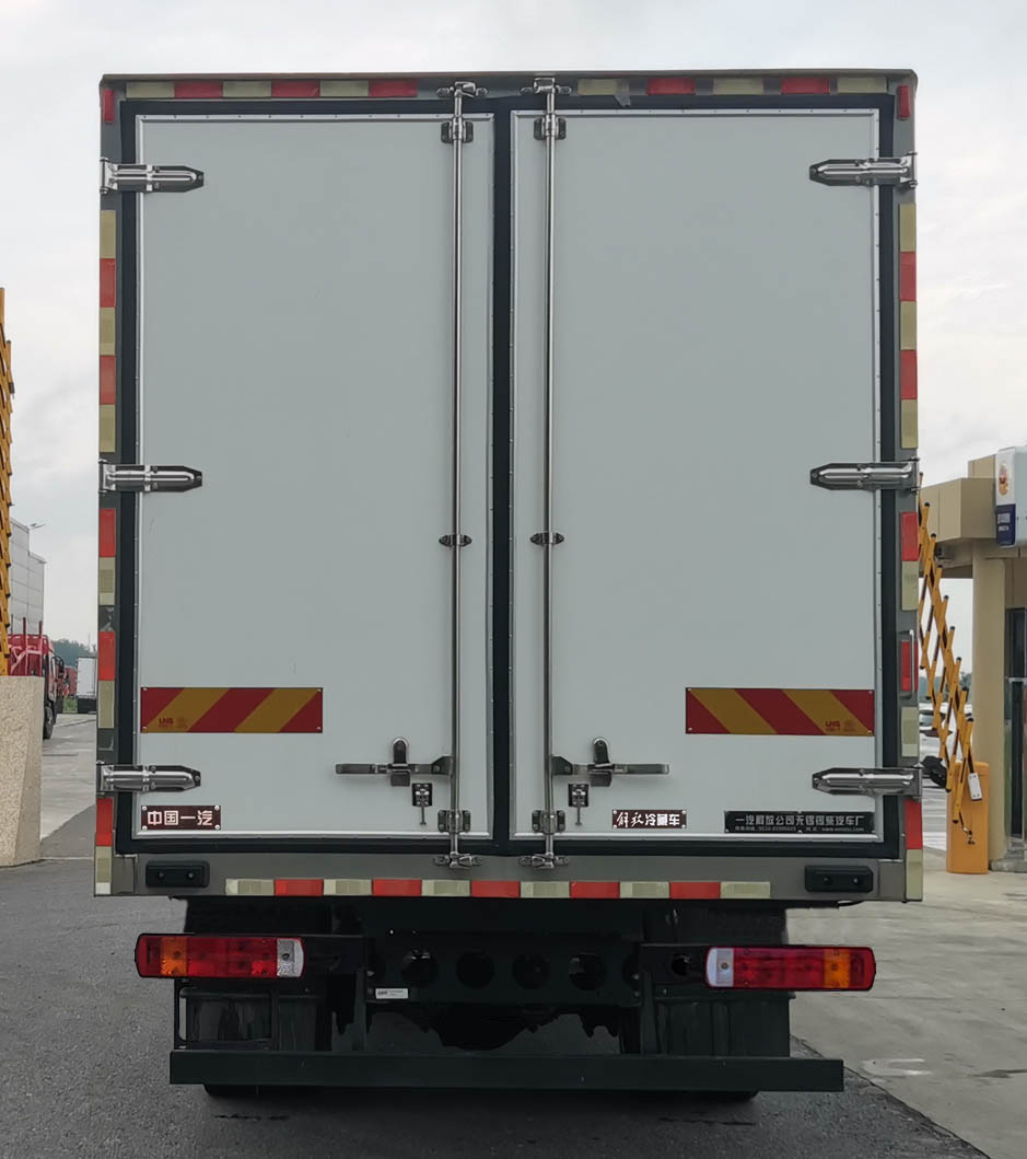 解放牌CA5140XLCP40K62L4E6A85冷藏車公告圖片