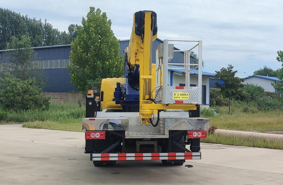 瑞天得力牌RTS5110JGK高空作業(yè)車公告圖片