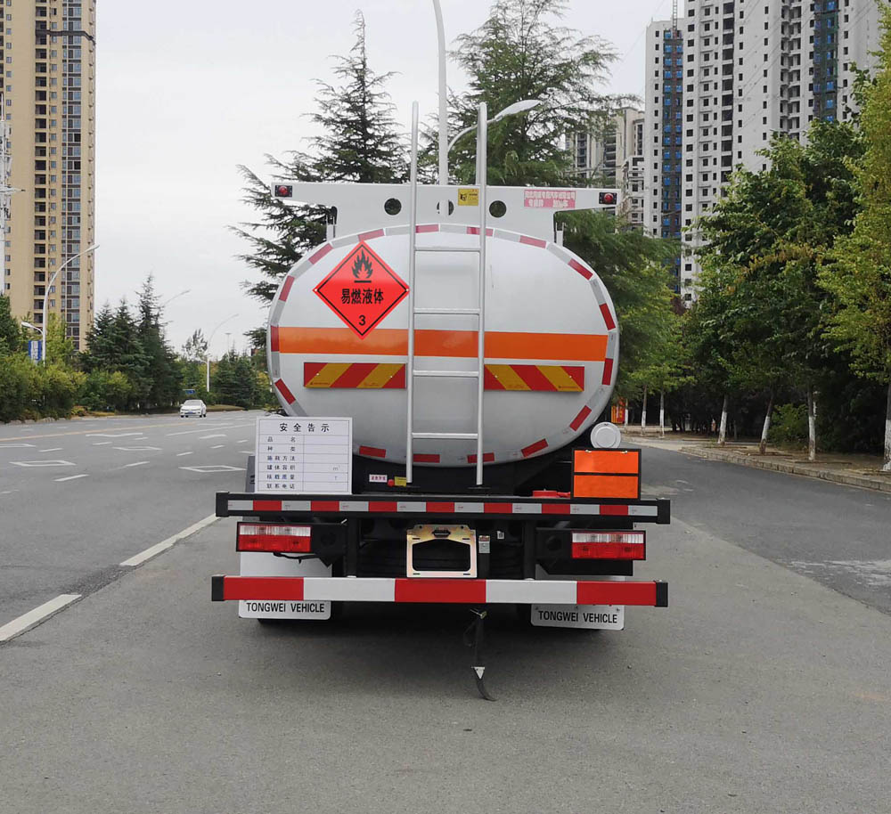 專威牌HTW5180GJYEC6加油車公告圖片