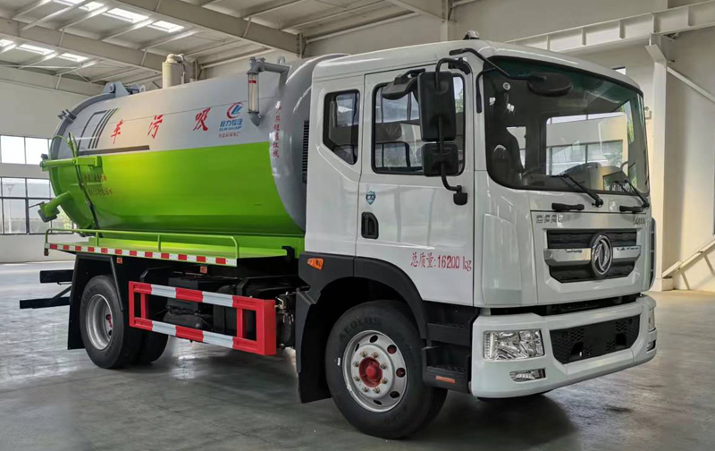 程力威牌CLW5160GXWCHA吸污车