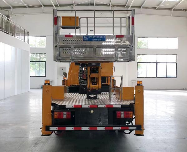 程力威牌CLW5061JGKCDP高空作業(yè)車公告圖片