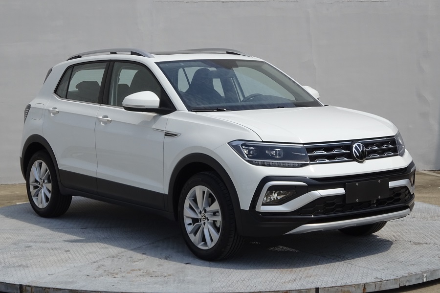 大众汽车牌4.2米5座多用途乘用车(SVW64210GP)