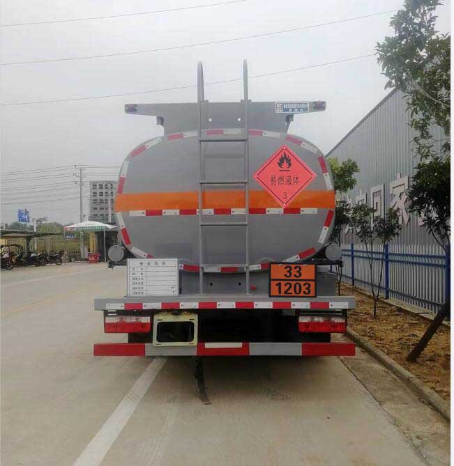 豐霸牌STD5120GYYEQ6運(yùn)油車公告圖片