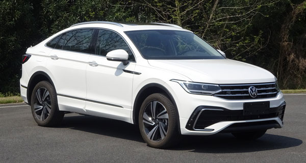 大众汽车牌4.8米5座多用途乘用车(SVW6484CVD)