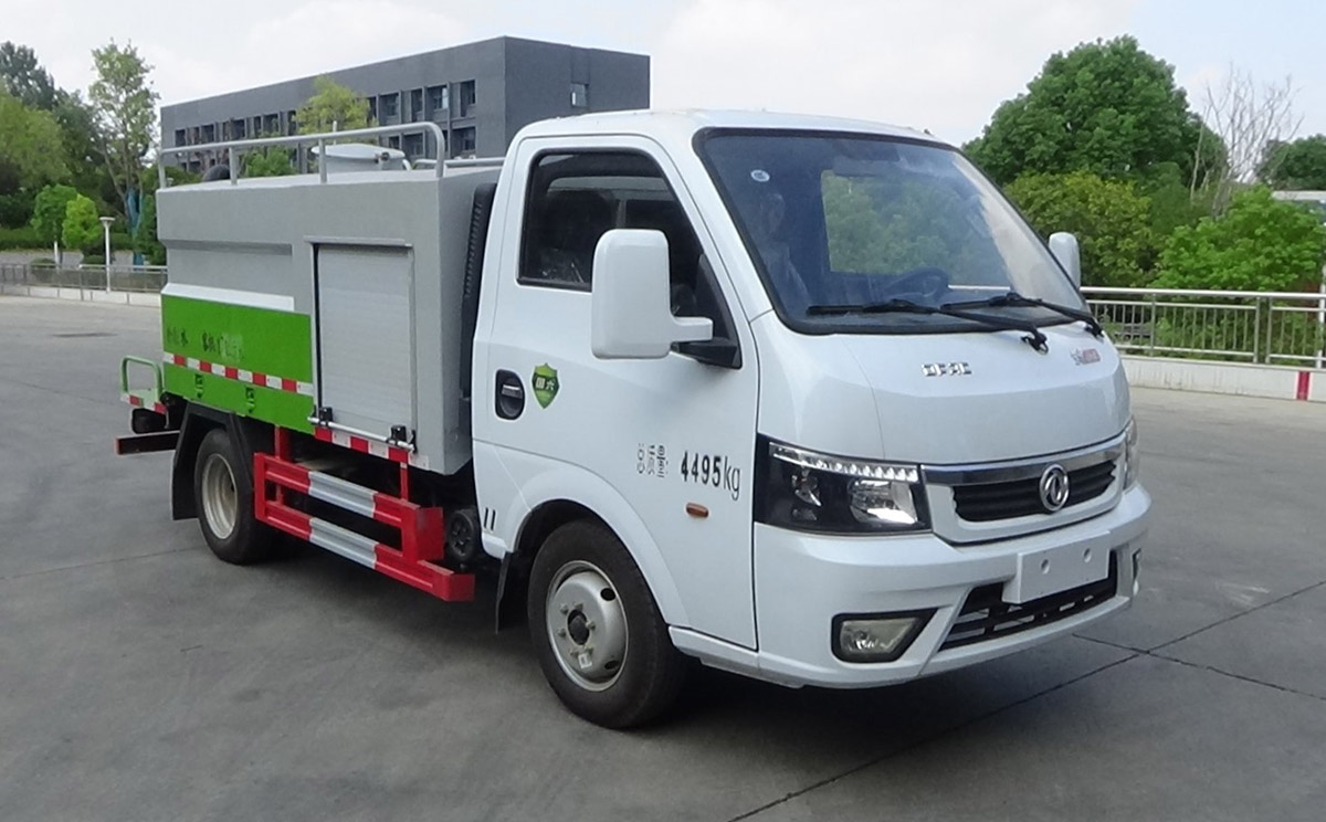 程力威牌CLW5040GQXE6清洗车