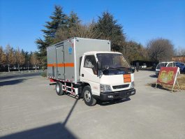 爆破器材运输车