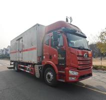 CLW5181XFWCDP腐蚀性物品厢式运输车图片