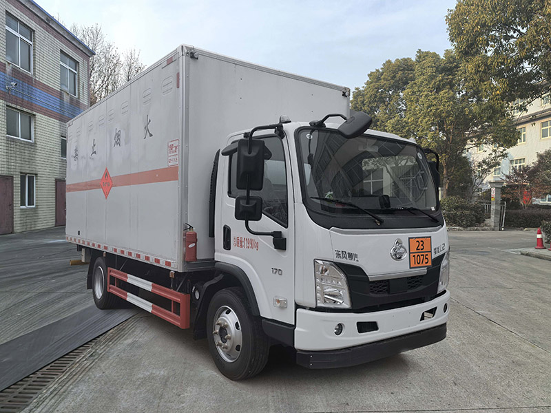 楚飞牌CLQ5120XRQ6LZ易燃气体厢式运输车