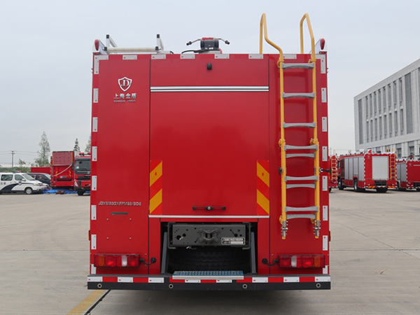 金盛盾牌JDX5180GXFPM60/SD6泡沫消防車公告圖片