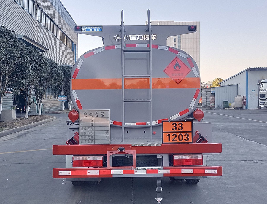 程力牌CL5091GJYCBWG加油車公告圖片