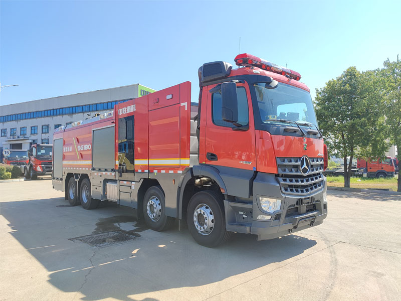 中联牌ZLF5381GXFSG180水罐消防车公告图片