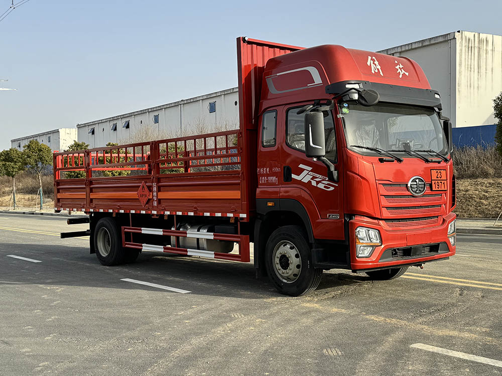 丰霸牌STD5180TQPCA6气瓶运输车