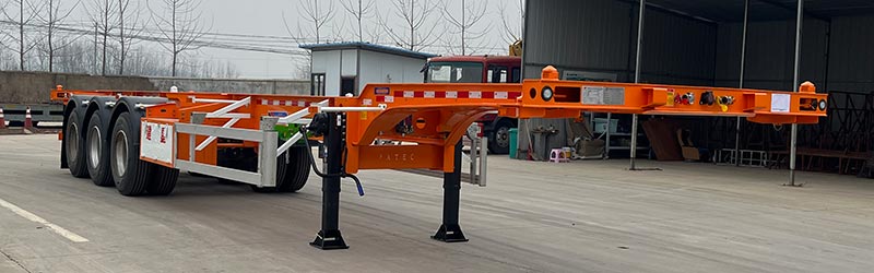 建星青牛牌12.6米34.7吨3轴集装箱运输半挂车(CJX9400TJZE)
