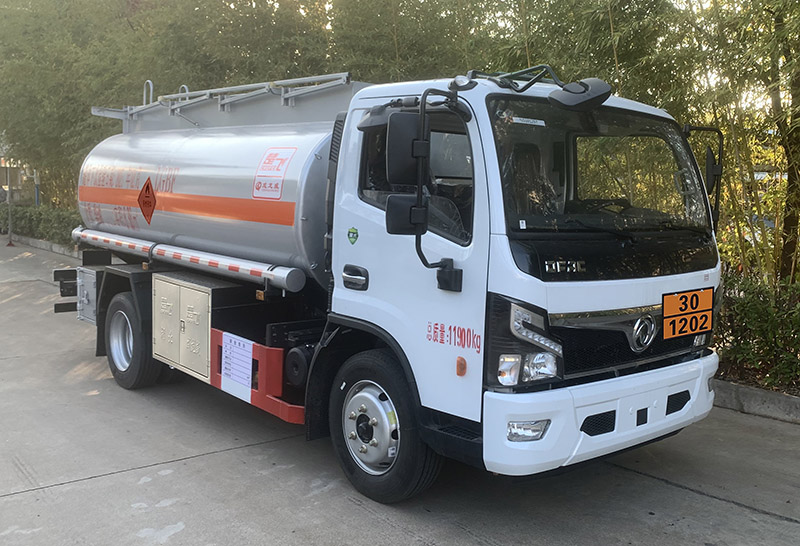 CLQ5127GJY6E型加油车图片
