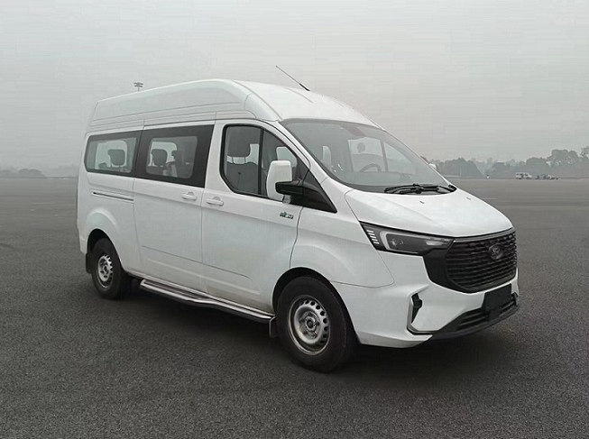 江铃全顺牌5.4米5座多用途乘用车(JX6533TY-M6)