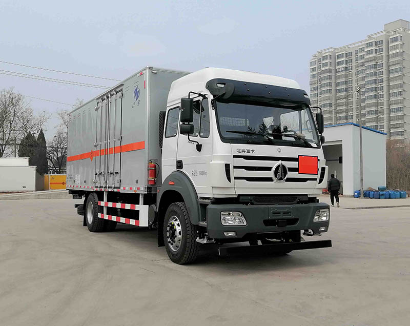 红宇牌HYJ5180XQY-ND爆破器材运输车