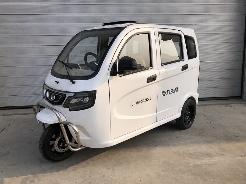 电动正三轮摩托车
