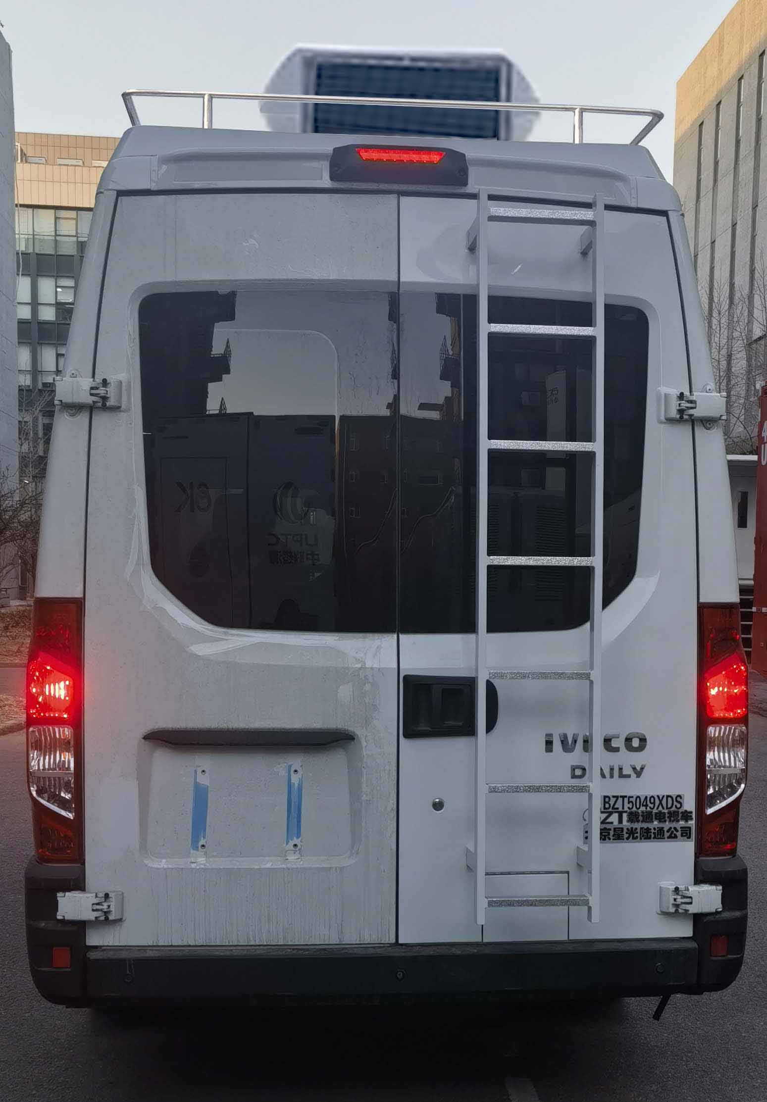 載通牌BZT5049XDS電視車公告圖片