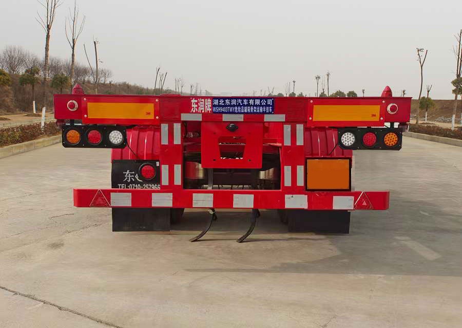 东润牌WSH9403TWY危险品罐箱骨架运输半挂车公告图片