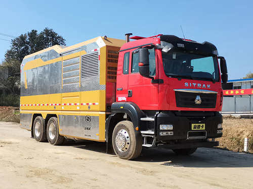龙吸水牌FLG5210TPS113Z大流量排水抢险车
